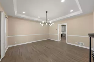 442 Mallard Point Dr, North Aurora, IL 60542 - Photo 6