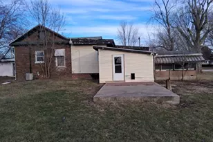 129 Prairie St, Greenfield, IL 62044 - Photo 12