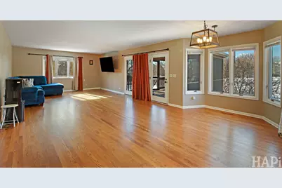 10979 Ernest Drive, Marengo, IL 60152 - Photo 6