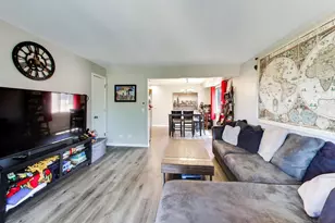 [Address not provided], Chicago, IL 60630 - Photo 4