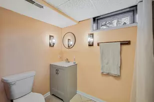 21W051 Woodview Dr, Itasca, IL 60143 - Photo 28