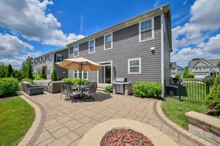 570 Amy Ln, Wheaton, IL 60187 - Photo 30