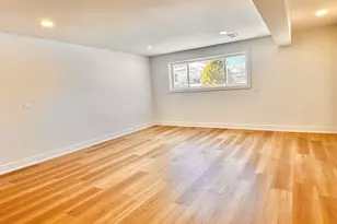 16465 Terry Ln, Oak Forest, IL 60452 - Photo 12