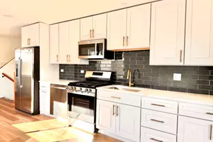 16465 Terry Ln, Oak Forest, IL 60452 - Photo 4