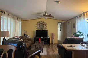 818 Peach Tree St, Urbana, IL 61802 - Photo 8