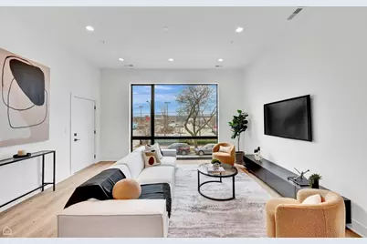 1615 W 13th Street #300, Chicago, IL 60608 - Photo 2