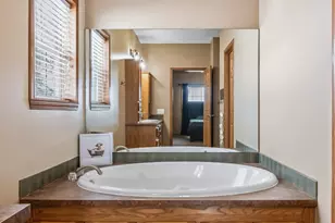 321 S Maple St, Buckingham, IL 60917 - Photo 18