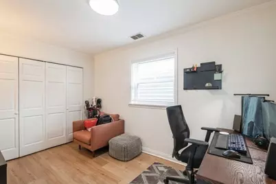 1110 W Wolfram Street #2, Chicago, IL 60657 - Photo 10