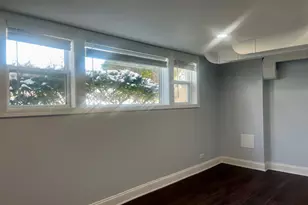 6522 N Spaulding Ave, Lincolnwood, IL 60712 - Photo 8