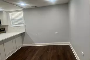 6522 N Spaulding Ave, Lincolnwood, IL 60712 - Photo 6