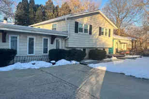 [Address not provided], Grayslake, IL 60030 - Photo 1