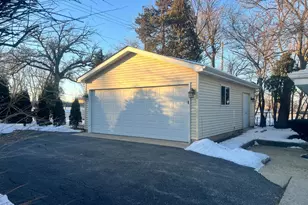 [Address not provided], Grayslake, IL 60030 - Photo 10