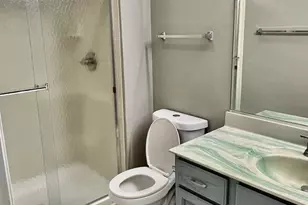 1926 Grove Ave, Schaumburg, IL 60193 - Photo 16