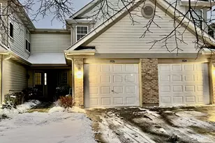 1926 Grove Ave, Schaumburg, IL 60193 - Photo 1