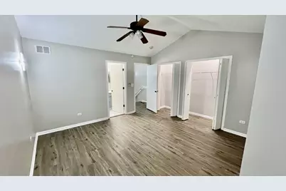 1926 Grove Avenue, Schaumburg, IL 60193 - Photo 14