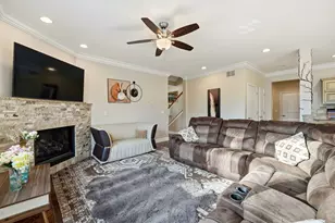 388 Preserve Ln, Wood Dale, IL 60191 - Photo 6