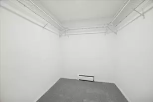 948 E Old Willow Rd, Prospect Heights, IL 60070 - Photo 12