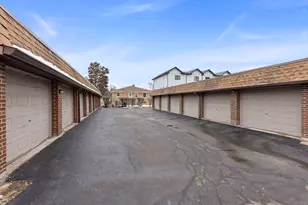 404 Melrose Ave, Glen Ellyn, IL 60137 - Photo 20