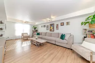 434 Gaylin Ct, Bensenville, IL 60106 - Photo 4