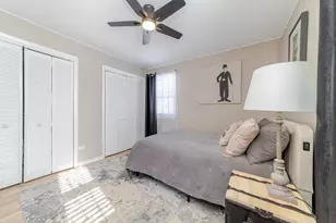 434 Gaylin Ct, Bensenville, IL 60106 - Photo 10