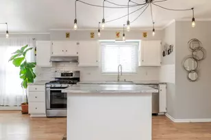 434 Gaylin Ct, Bensenville, IL 60106 - Photo 16