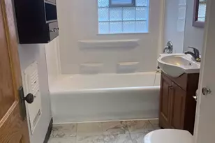 13 W Qunicy St, Westmont, IL 60559 - Photo 6