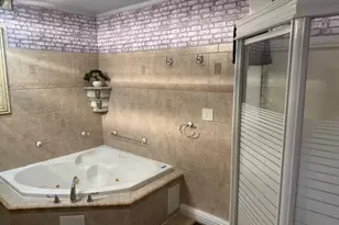 129 E Victoria Dr, Northlake, IL 60164 - Photo 36