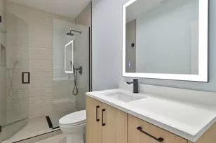 1907 W Wolfram St, Chicago, IL 60657 - Photo 28