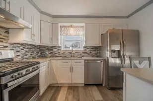 5250 S Nagle Ave, Chicago, IL 60638 - Photo 2