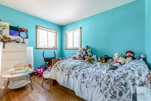 908 E Central Rd, Mount Prospect, IL 60056 - Photo 16