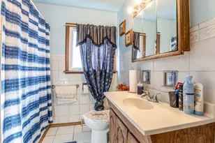 908 E Central Rd, Mount Prospect, IL 60056 - Photo 18