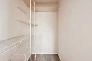 922 Dearborn Cir, Carol Stream, IL 60188 - Photo 18