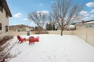 922 Dearborn Cir, Carol Stream, IL 60188 - Photo 38