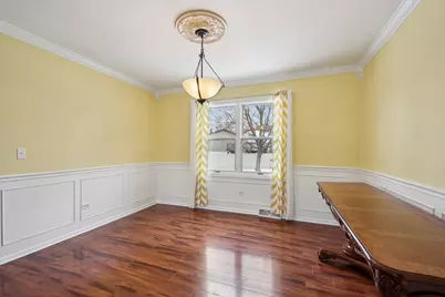 922 Dearborn Circle, Carol Stream, IL 60188 - Photo 6