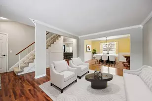 922 Dearborn Cir, Carol Stream, IL 60188 - Photo 4