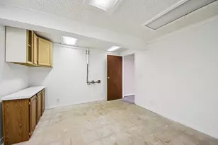 922 Dearborn Cir, Carol Stream, IL 60188 - Photo 34