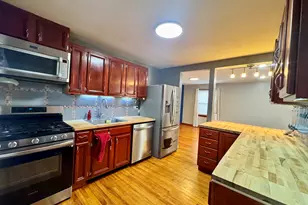 11312 S Avenue H, Chicago, IL 60617 - Photo 8