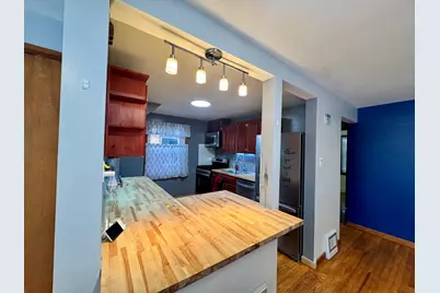 11312 S Avenue H, Chicago, IL 60617 - Photo 6