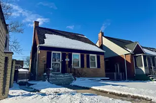 11312 S Avenue H, Chicago, IL 60617 - Photo 2