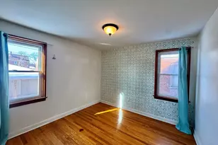 11312 S Avenue H, Chicago, IL 60617 - Photo 10