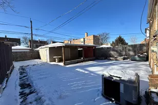 11312 S Avenue H, Chicago, IL 60617 - Photo 22