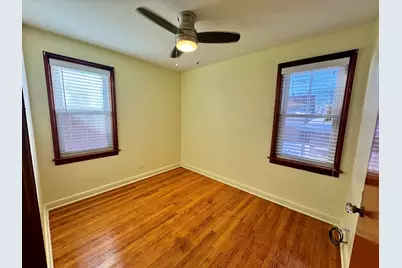 11312 S Avenue H, Chicago, IL 60617 - Photo 12