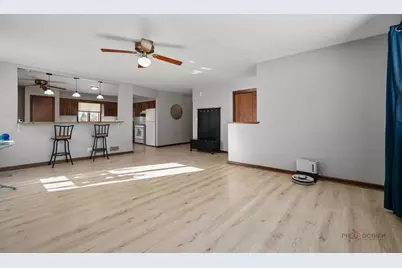 150 Lakewood Drive, Antioch, IL 60002 - Photo 6