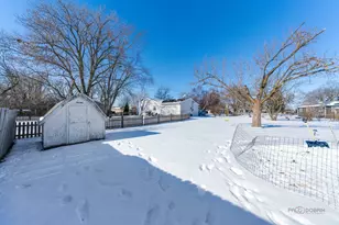 150 Lakewood Dr, Antioch, IL 60002 - Photo 22