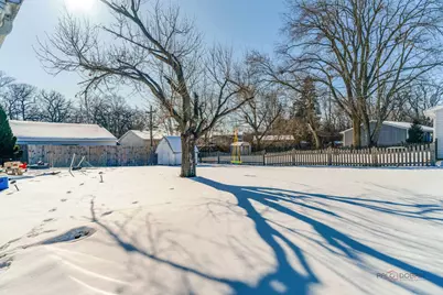 150 Lakewood Drive, Antioch, IL 60002 - Photo 20