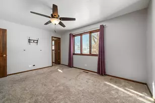 150 Lakewood Dr, Antioch, IL 60002 - Photo 14