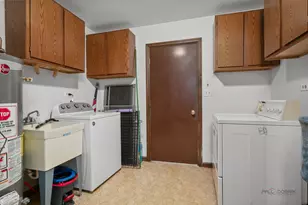 150 Lakewood Dr, Antioch, IL 60002 - Photo 18