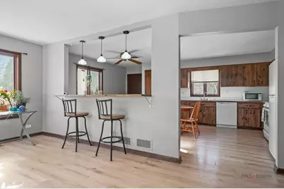 150 Lakewood Drive, Antioch, IL 60002 - Photo 8