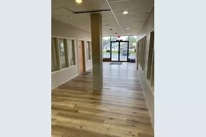 1622 Dekalb Avenue, Sycamore, IL 60178 - Photo 4