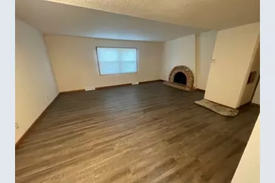 1642 Maness Court, Sycamore, IL 60178 - Photo 4